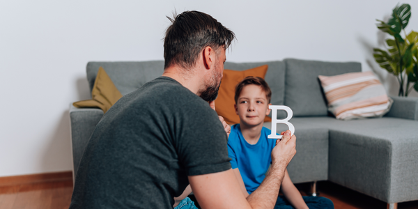 Waarom dit hét moment is om je om te scholen naar praktijkondersteuner logopedie